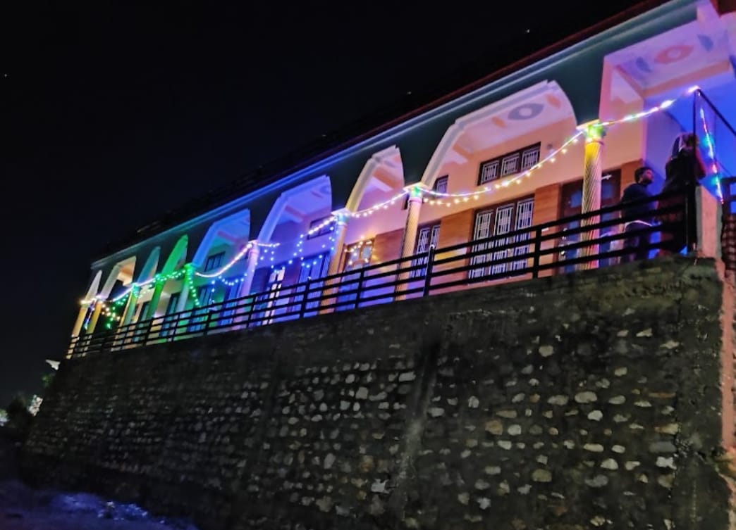 Hotel Devbhoomi(Barkot)